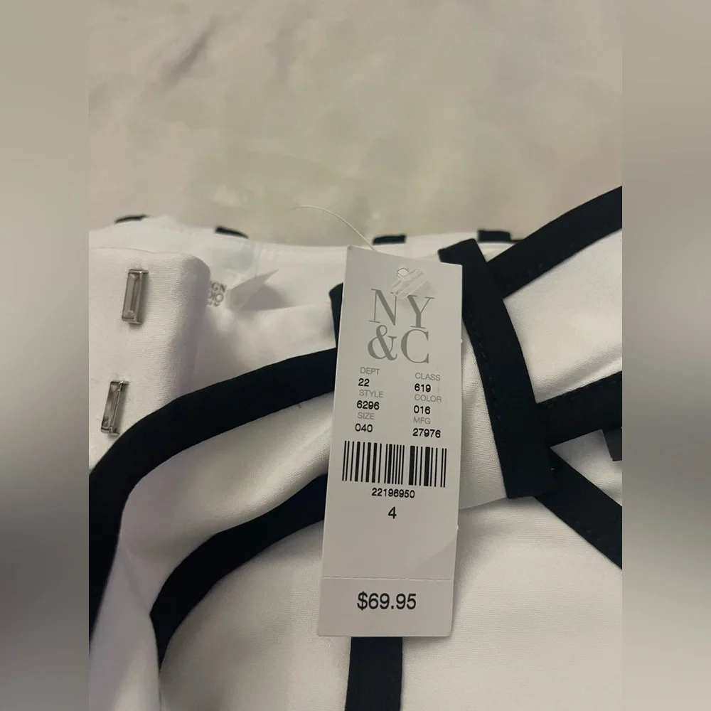 New York & Company White Wide-Leg Pants with Black Accents - Picture 4 of 6